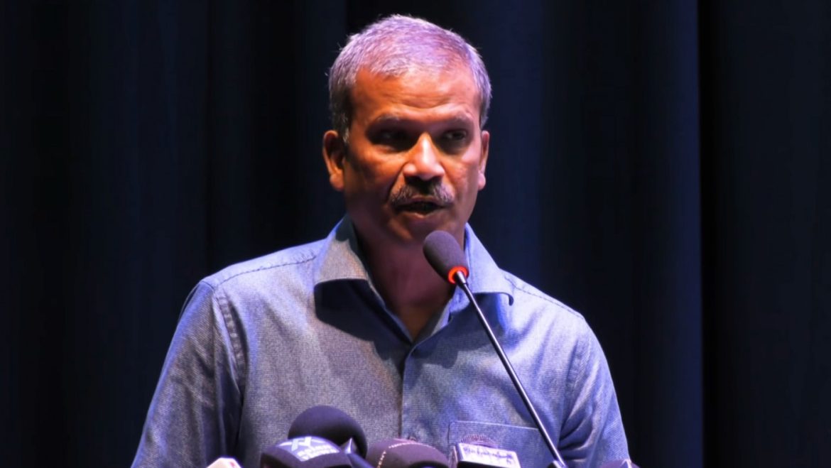 ড. আসিফ নজরুল